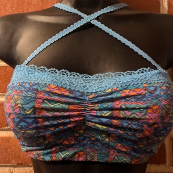 Aerie Strapless Convertible Bra. 34B. Geometric Pattern. - Picture 13 of 16